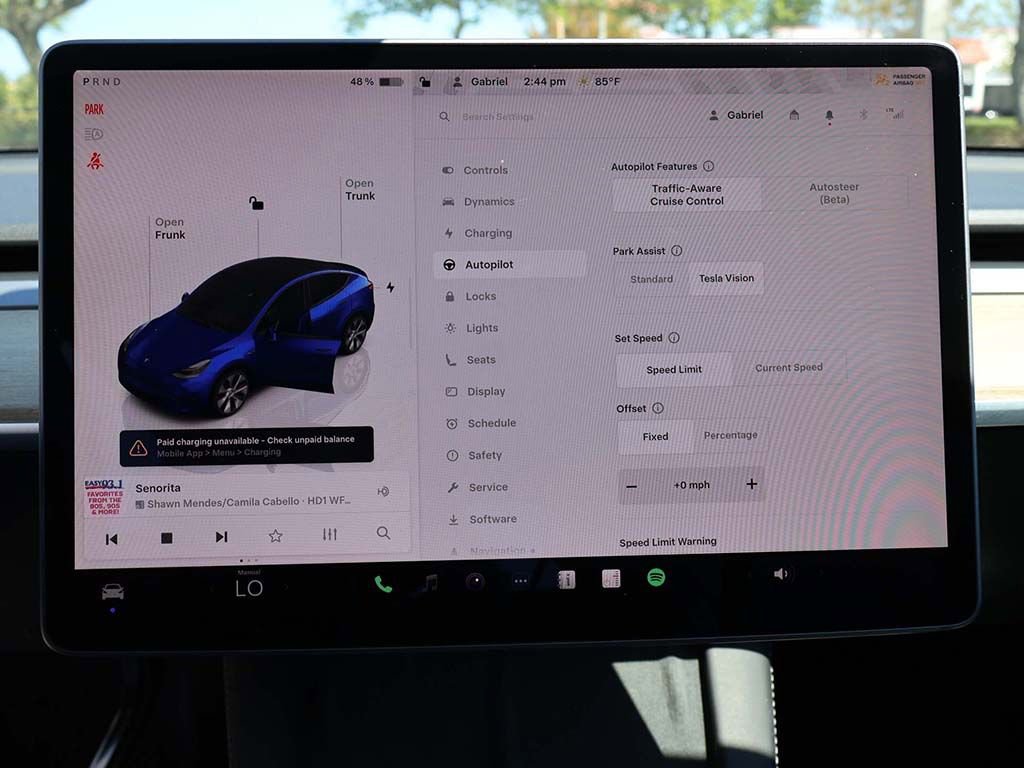 Used 2022 Tesla Model Y Long Range image 50