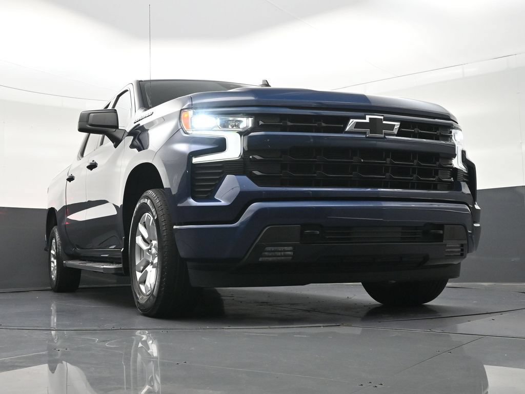 Used 2023 Chevrolet Silverado 1500 RST RWD image 30