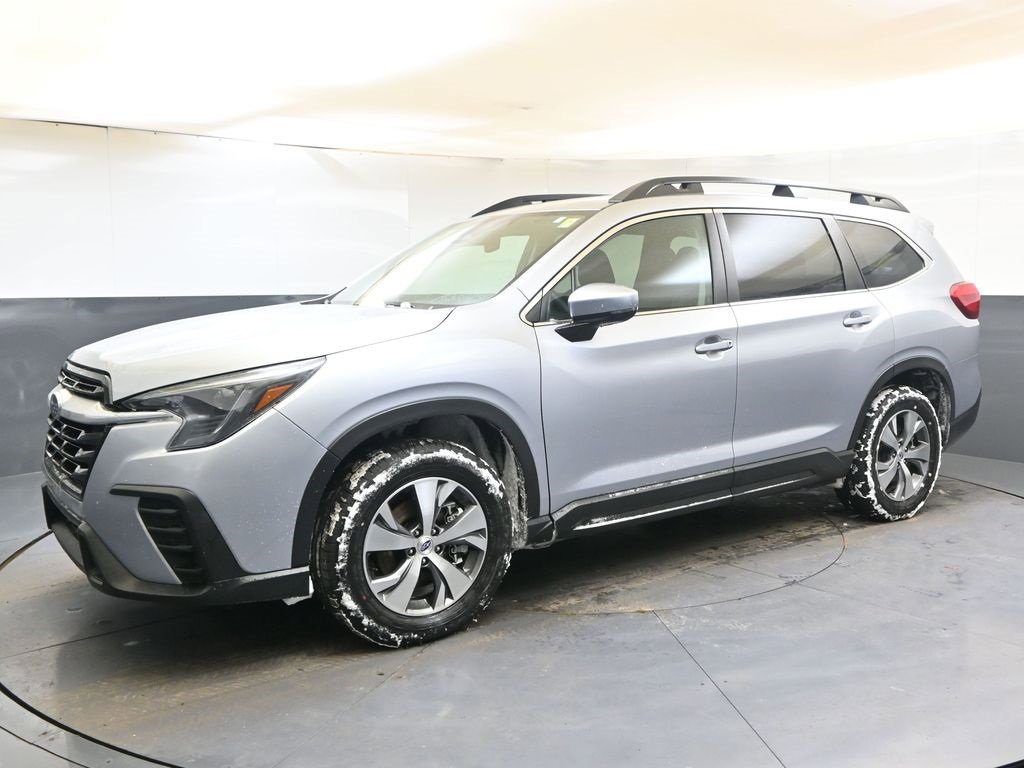 Certified 2024 Subaru Ascent Premium w/ Convenience Package image 2