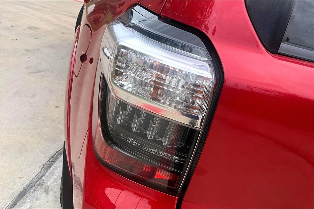 Used 2016 Toyota 4Runner SR5 Premium AWD/4WD image 40