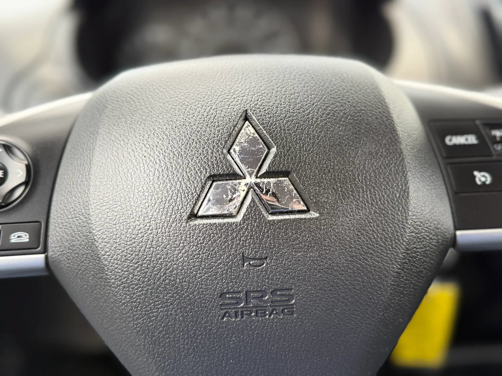 Used 2019 Mitsubishi Mirage ES FWD image 32
