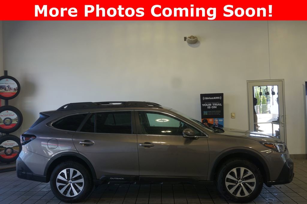 Used 2021 Subaru Outback Premium AWD/4WD image 2