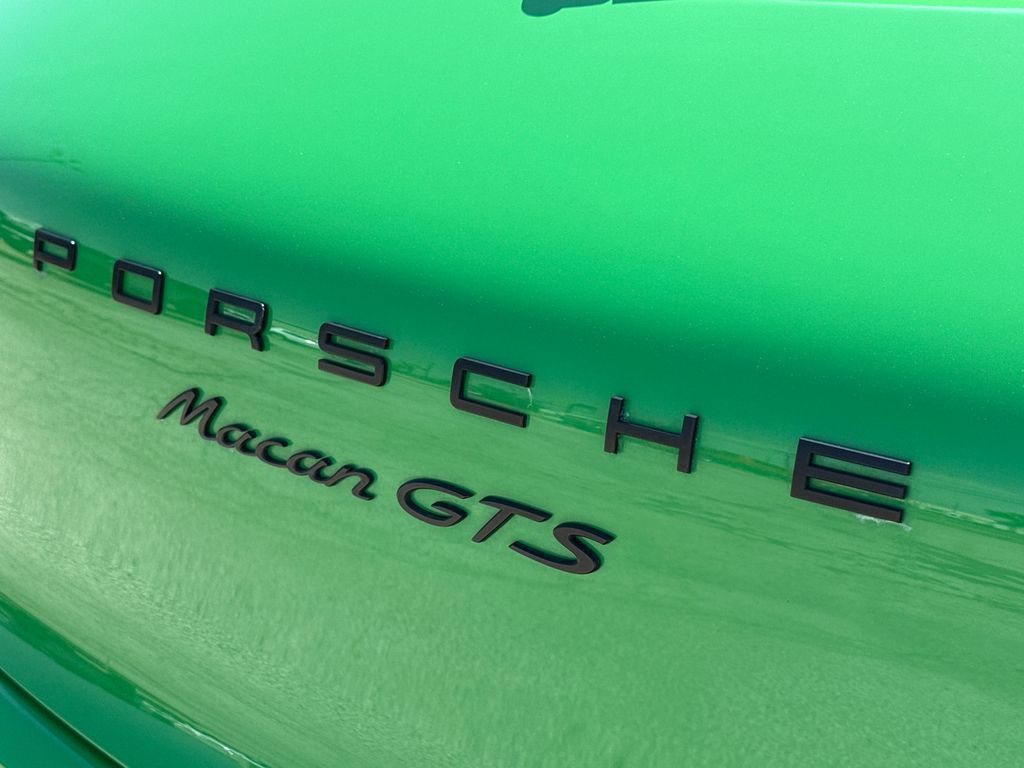 Used 2018 Porsche Macan GTS AWD/4WD image 11