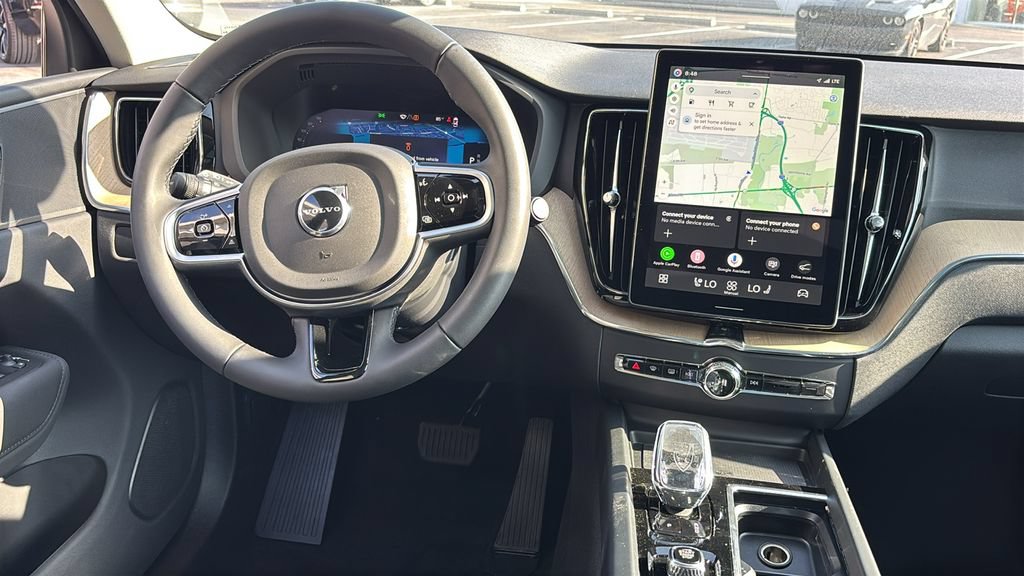 New 2026 Volvo XC60 B5 Core w/ Protection Package Premier AWD/4WD image 7