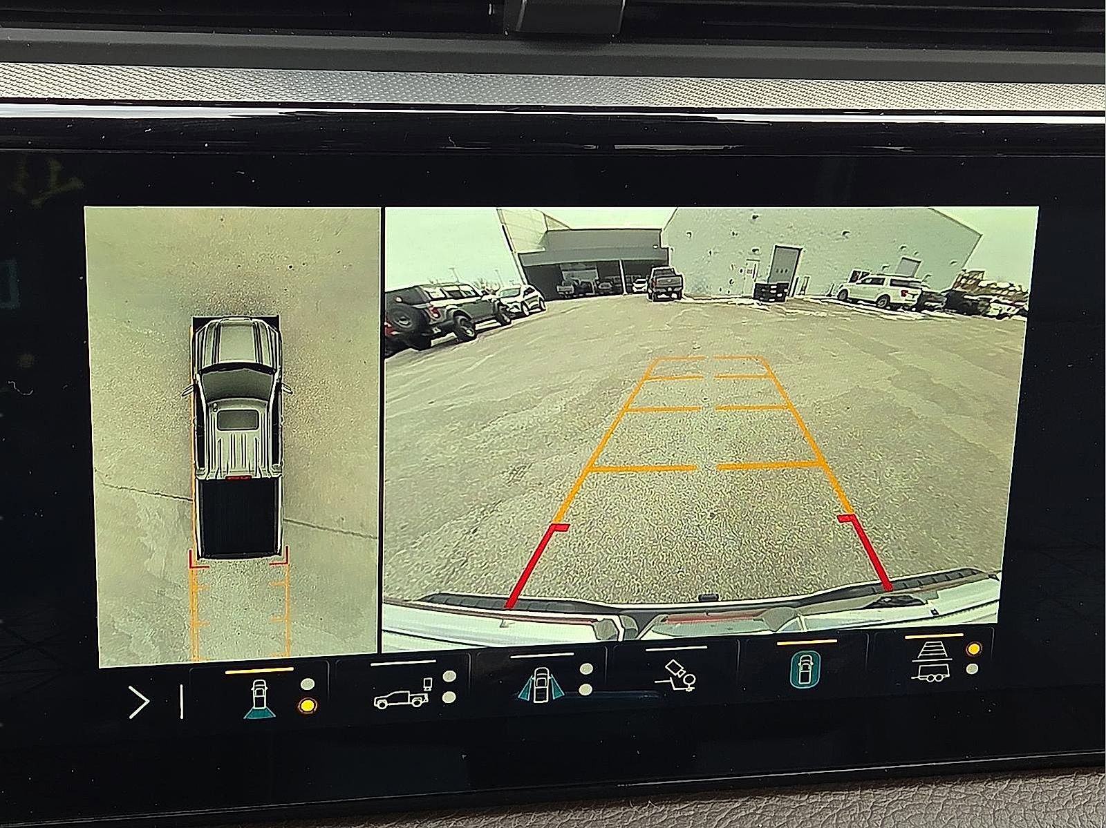 Used 2023 GMC Sierra 1500 Denali w/ Technology Package image 16