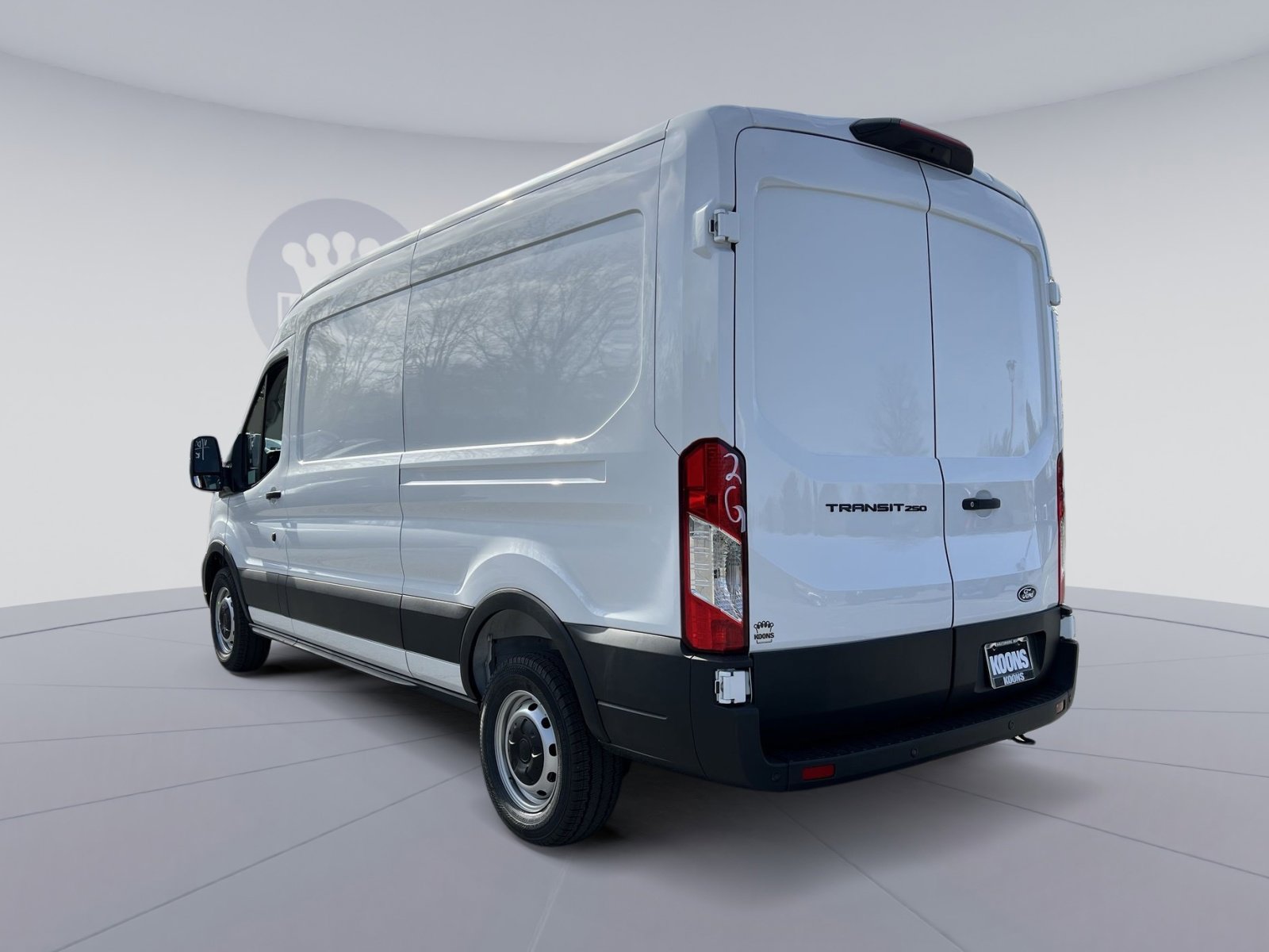 New 2026 Ford Transit 250 148 Medium Roof RWD image 4