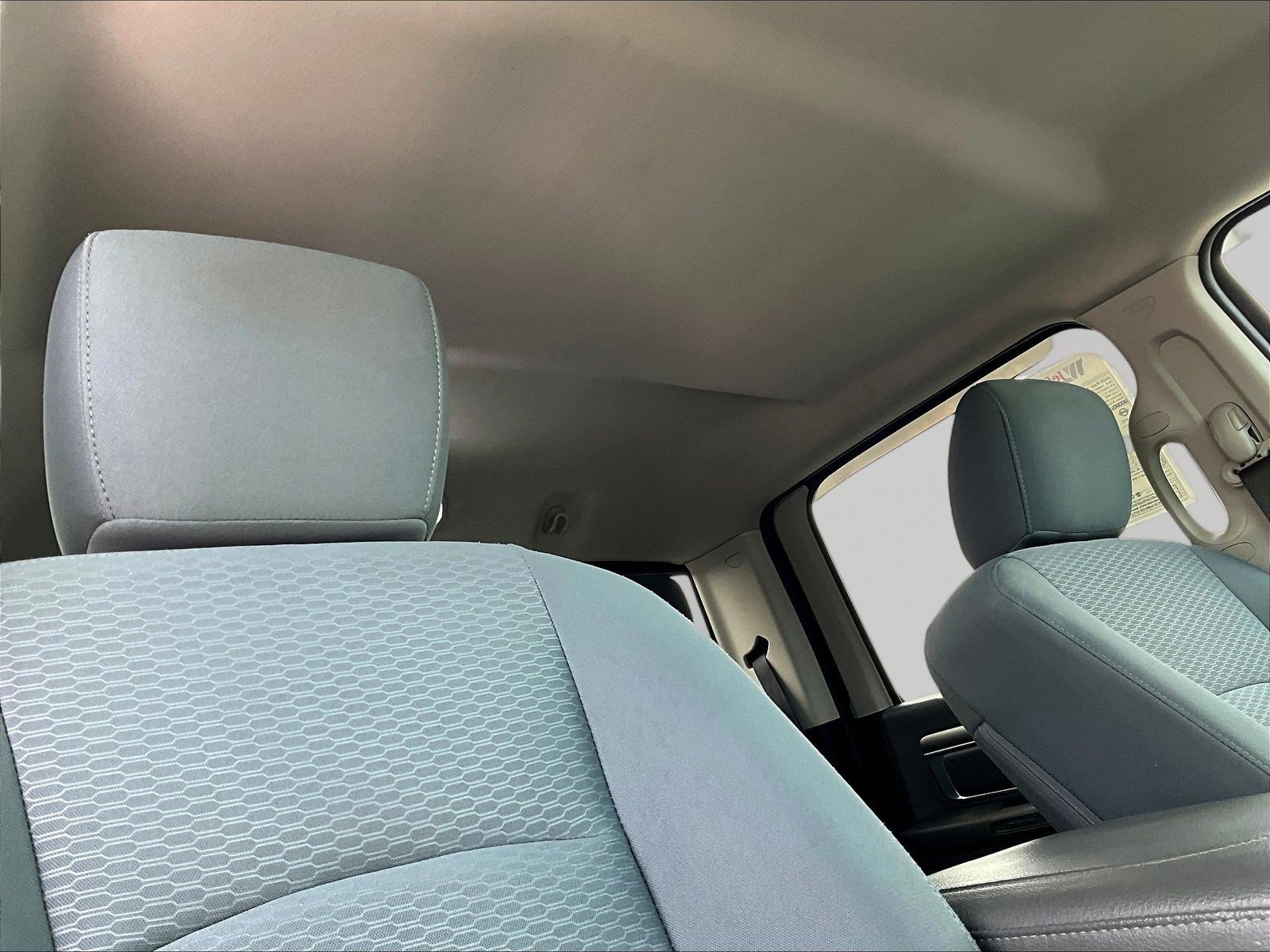 Used 2020 RAM 1500 Classic SLT AWD/4WD image 25