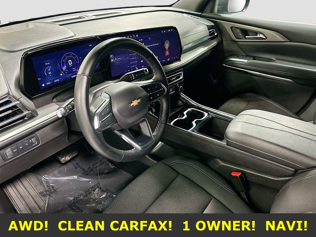 Used 2025 Chevrolet Traverse LT image 9