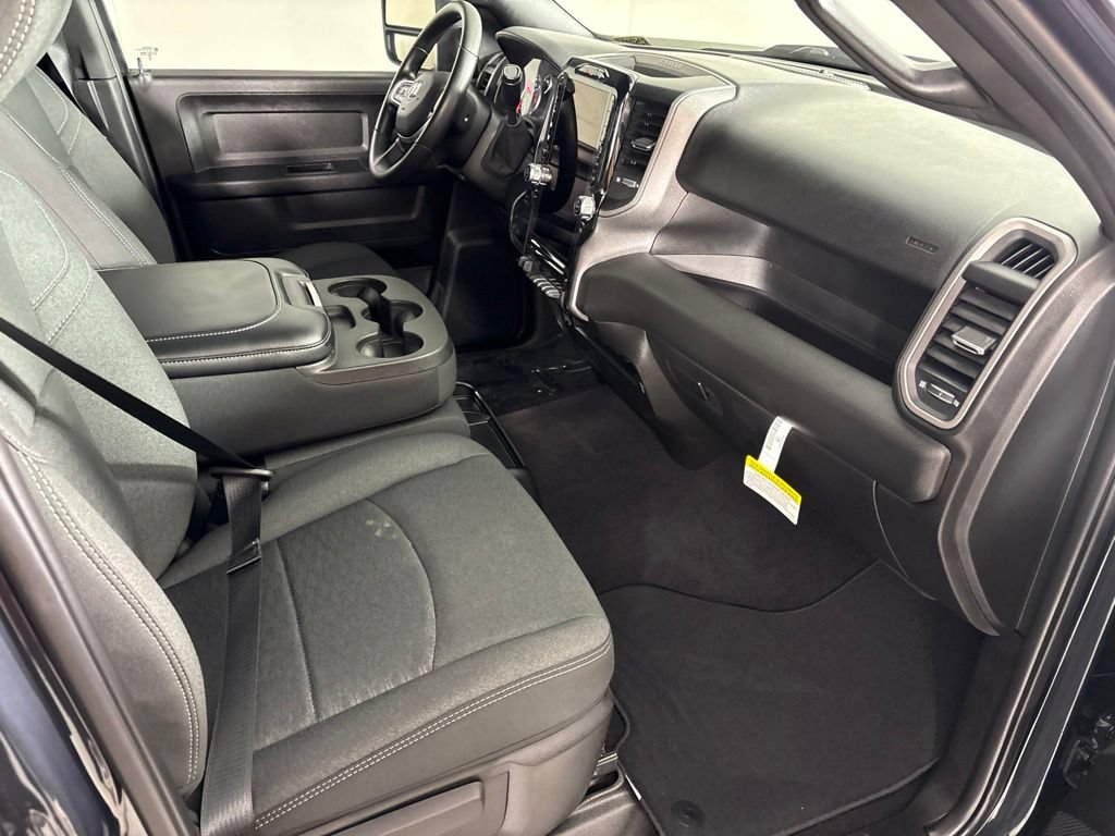 New 2026 RAM 3500 Tradesman AWD/4WD image 16