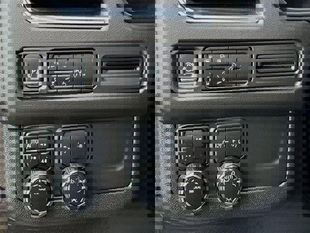 Used 2024 Chevrolet Tahoe Premier image 11