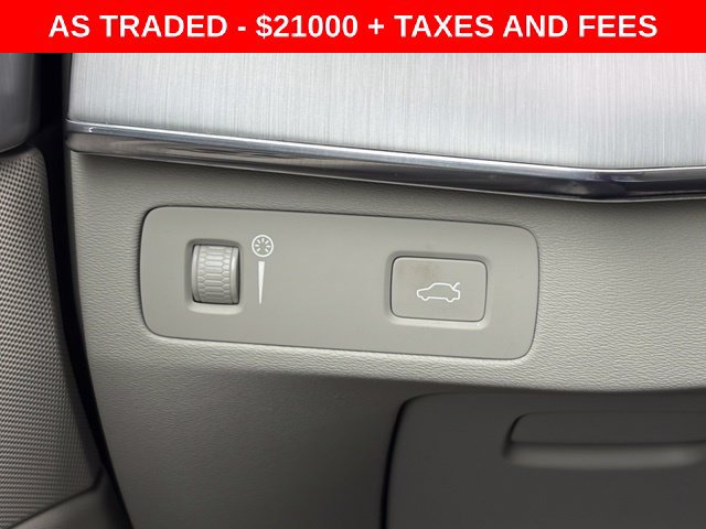 Used 2021 Volvo XC90 T5 Momentum w/ Protection Package Premier FWD image 21
