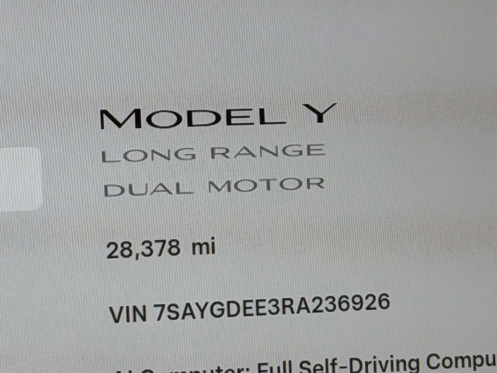 Used 2024 Tesla Model Y Long Range image 13