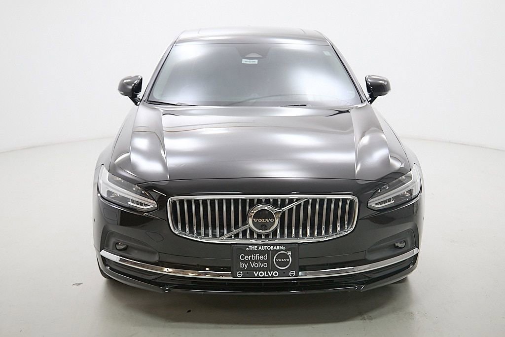 Certified 2023 Volvo S90 B6 Ultimate w/ Lounge Package image 5
