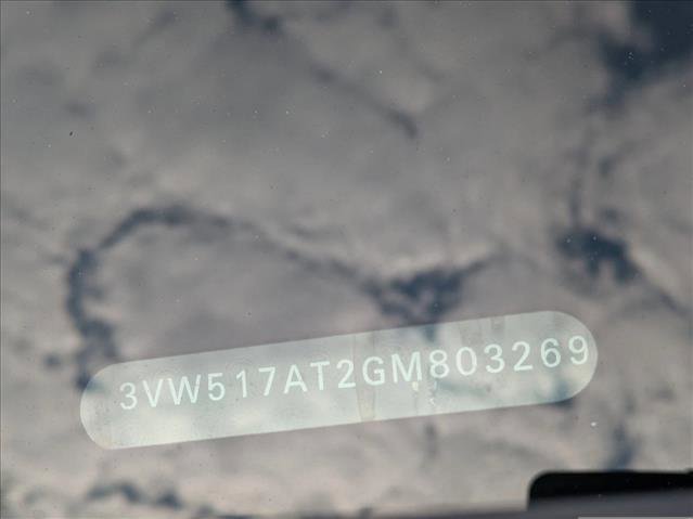 Used 2016 Volkswagen Beetle 1.8T S image 25