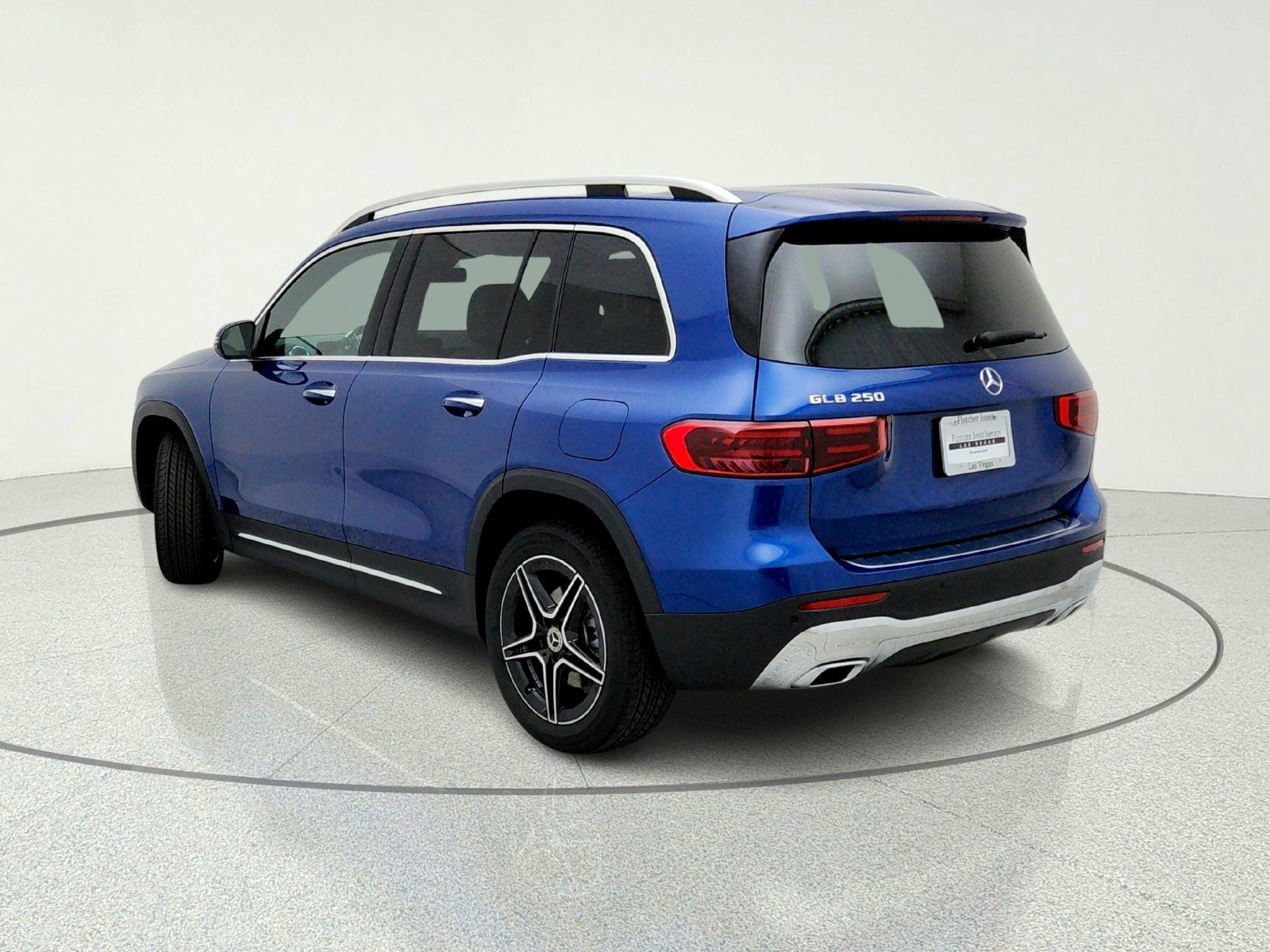 New 2026 Mercedes-Benz GLB 250 image 12