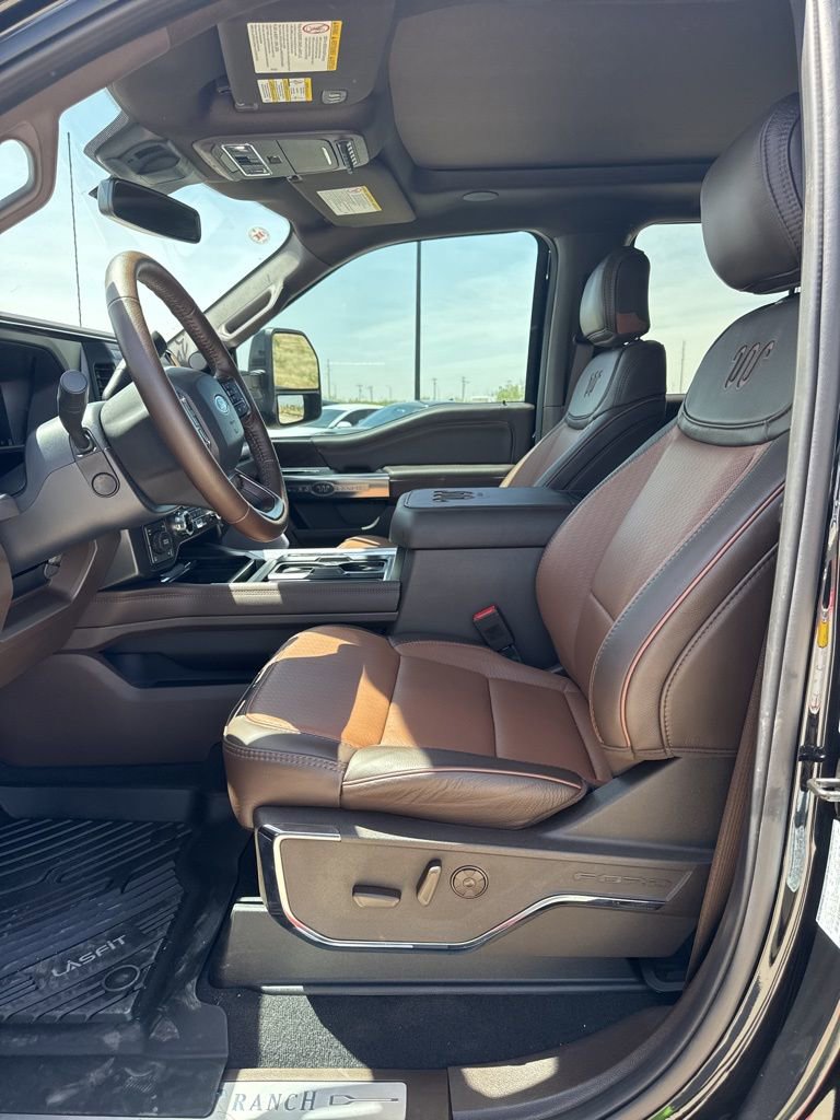 Used 2025 Ford F250 King Ranch w/ FX4 Off-Road Package AWD/4WD image 15