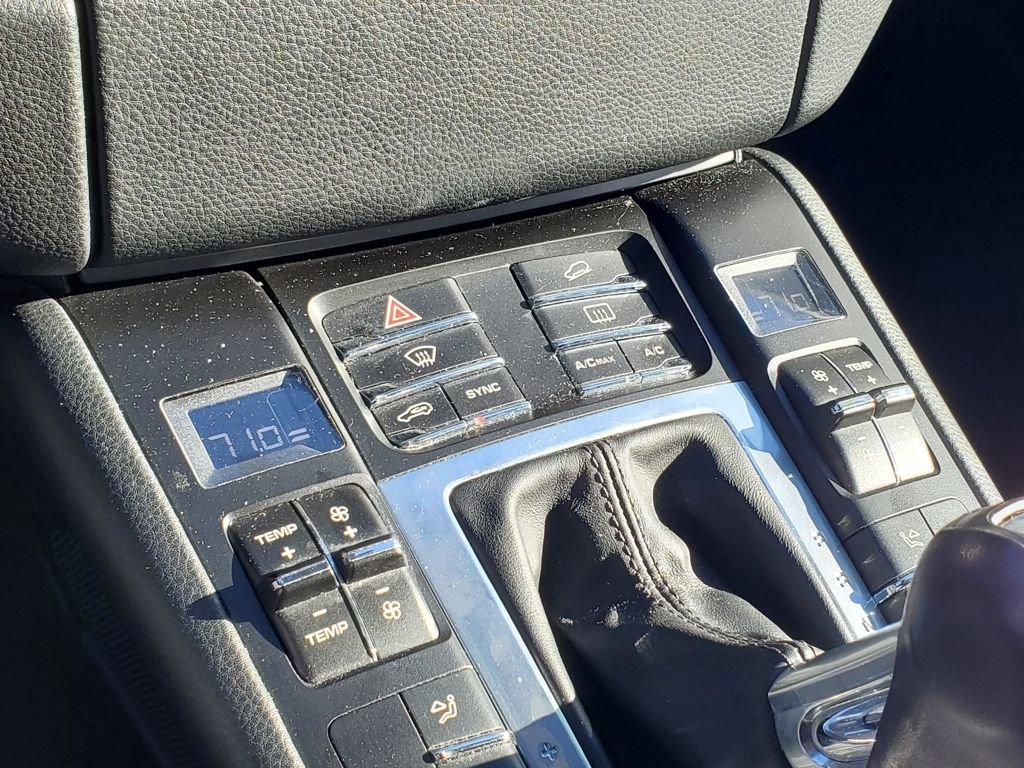 Used 2017 Porsche Macan S image 26