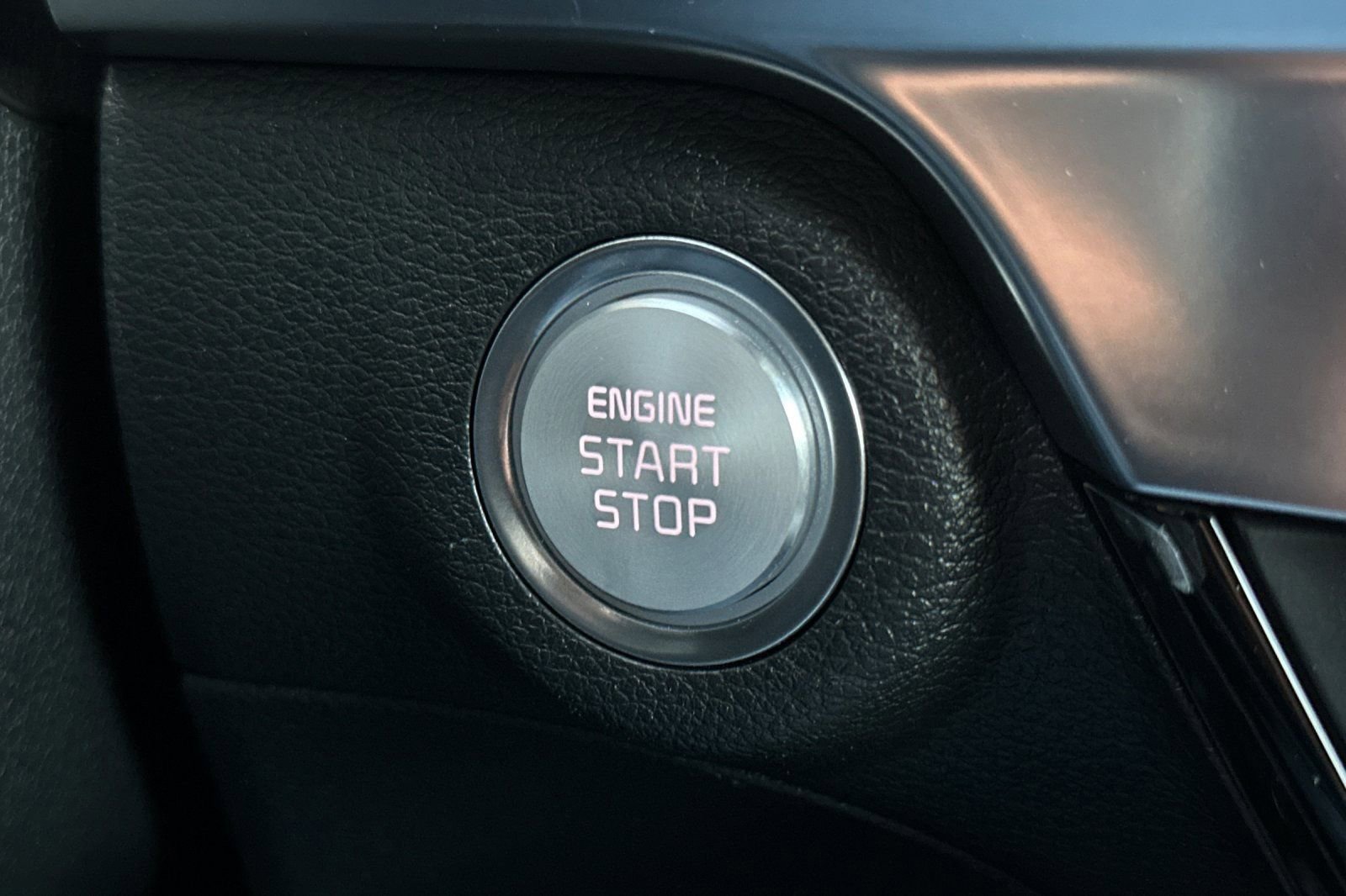 Used 2025 Kia Telluride SX image 25