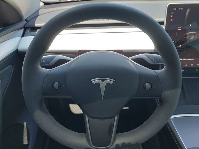 Used 2024 Tesla Model Y Performance AWD/4WD image 28