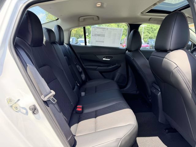 New 2026 Nissan Sentra SR w/ SR Premium Package FWD image 11