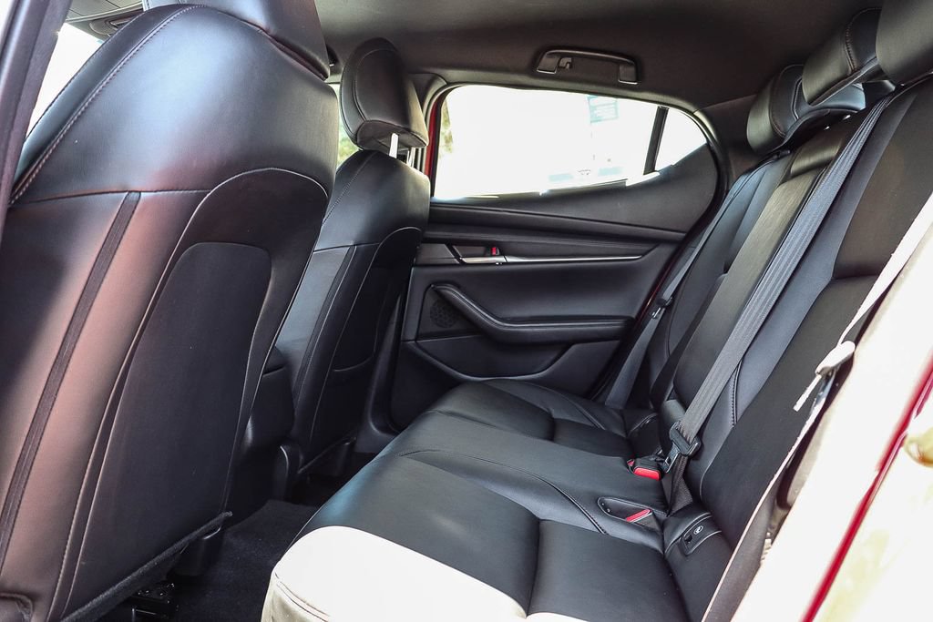 Used 2024 MAZDA MAZDA3 s FWD image 21