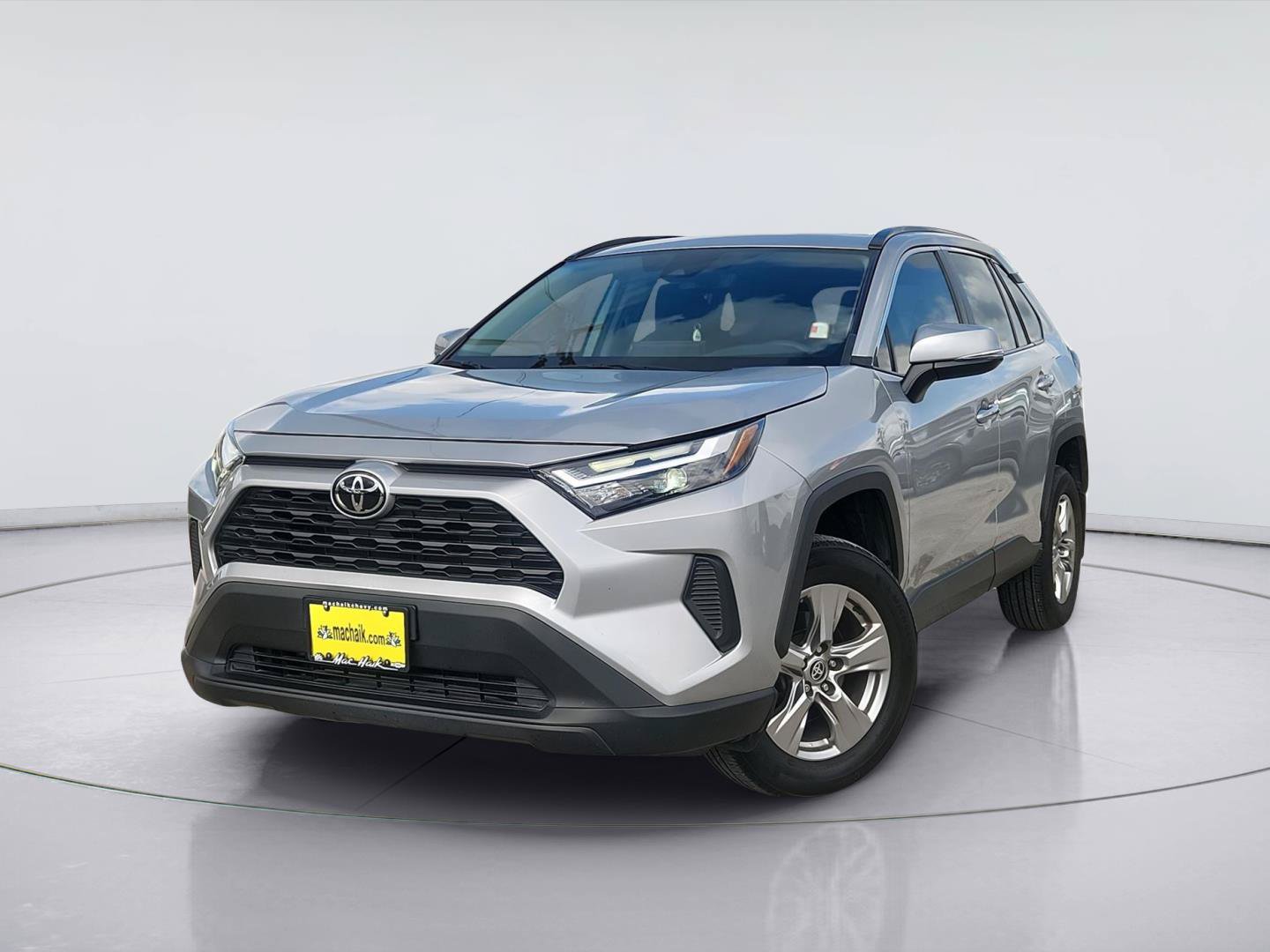 Used 2023 Toyota RAV4 XLE w/ Convenience Package FWD image 1