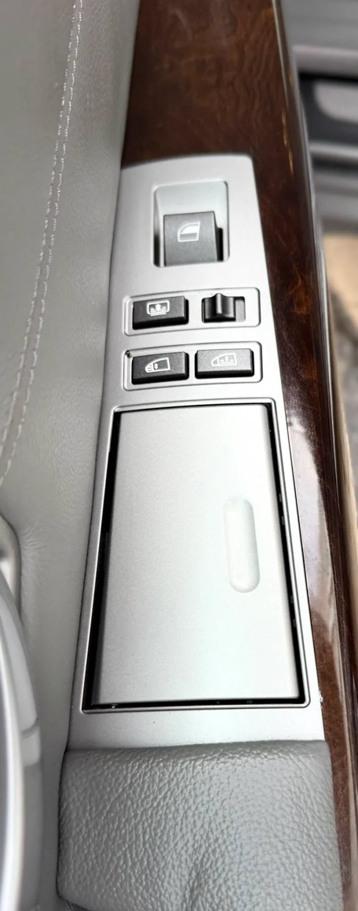 Used 2006 BMW 750Li RWD image 29