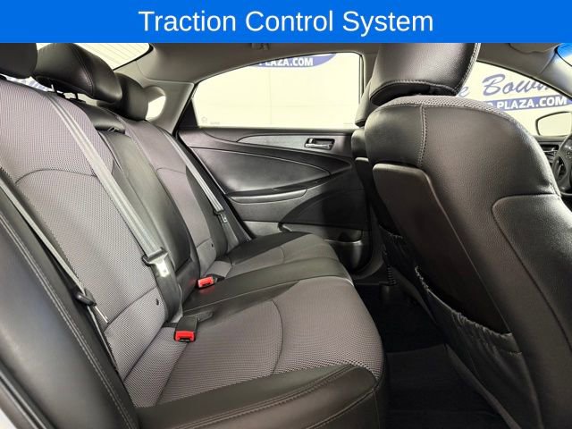 Used 2011 Hyundai Sonata SE image 16