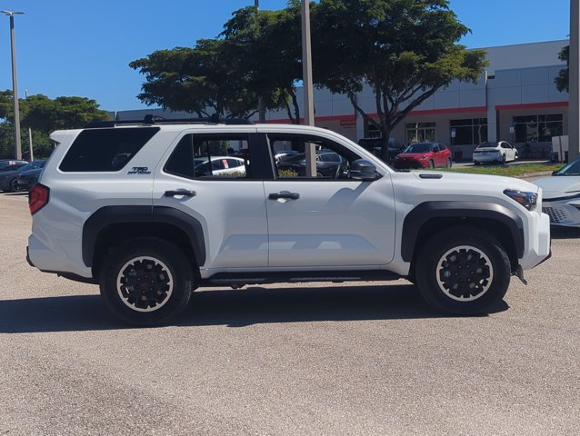 Certified 2025 Toyota 4Runner TRD Off-Road AWD/4WD image 4