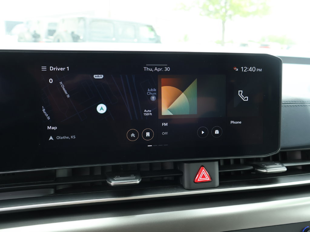 New 2026 Kia Carnival SX w/ SX Dark Edition Package FWD image 36