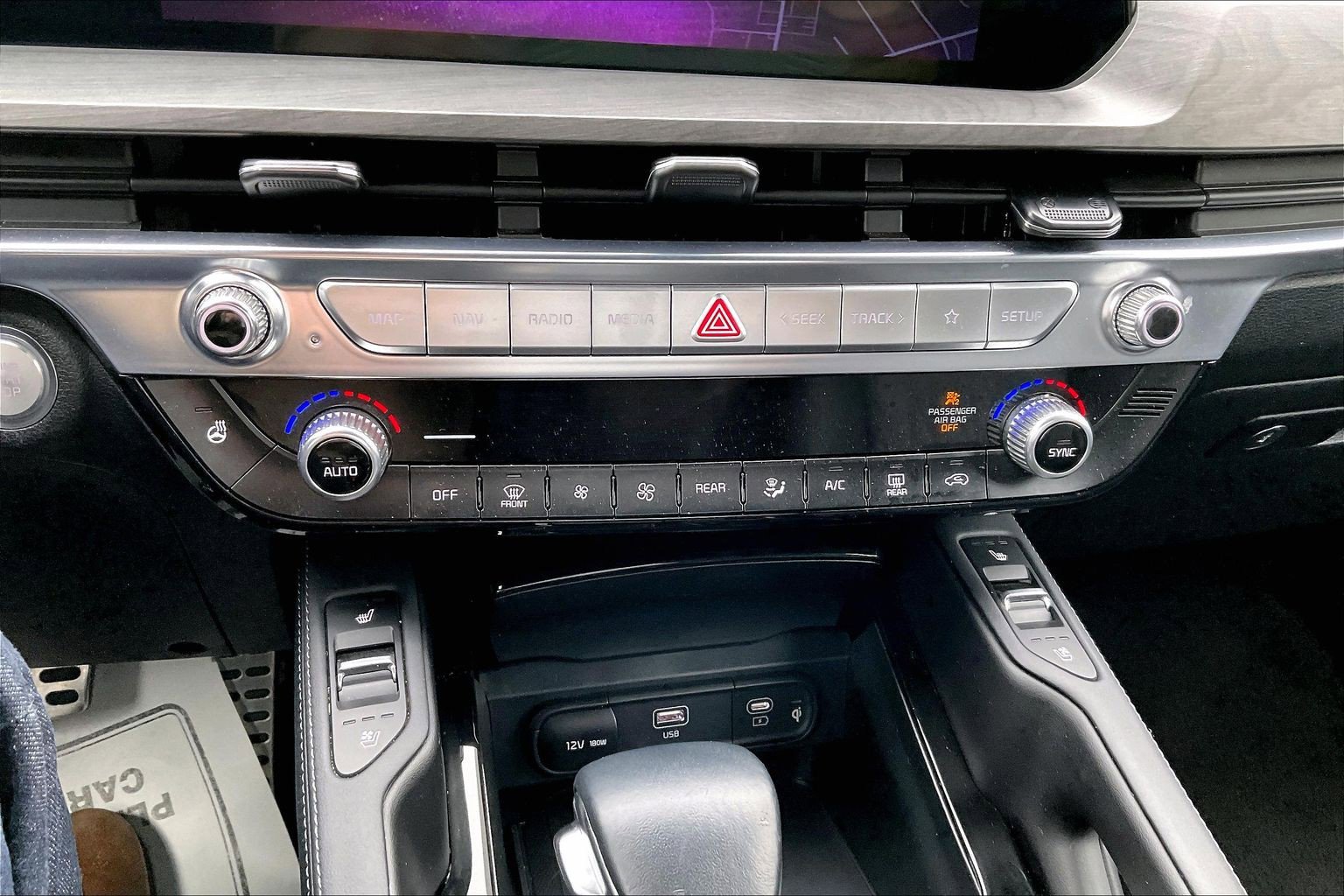 Used 2024 Kia Telluride SX Prestige X-Pro image 32