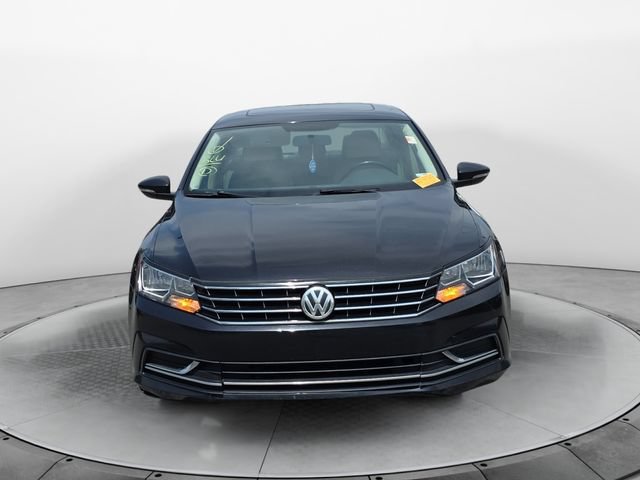 Used 2017 Volkswagen Passat 1.8T SE FWD image 8