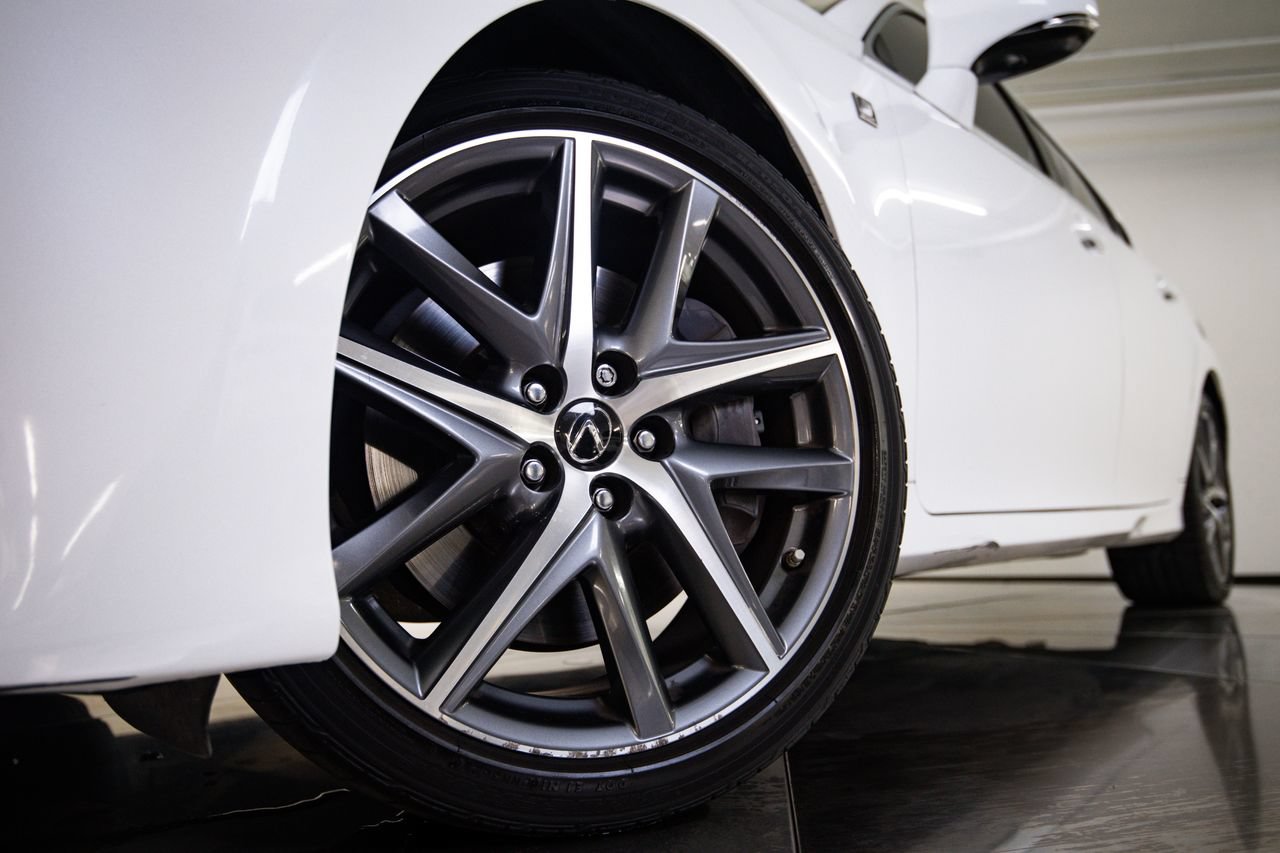 Used 2017 Lexus GS 350 F Sport RWD image 12