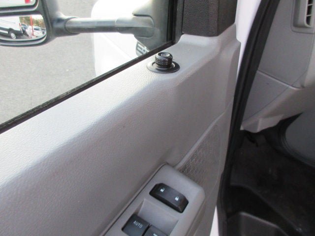 Used 2012 Ford E-350 and Econoline 350 Super Duty w/ PWR Locks & Windows Group image 17