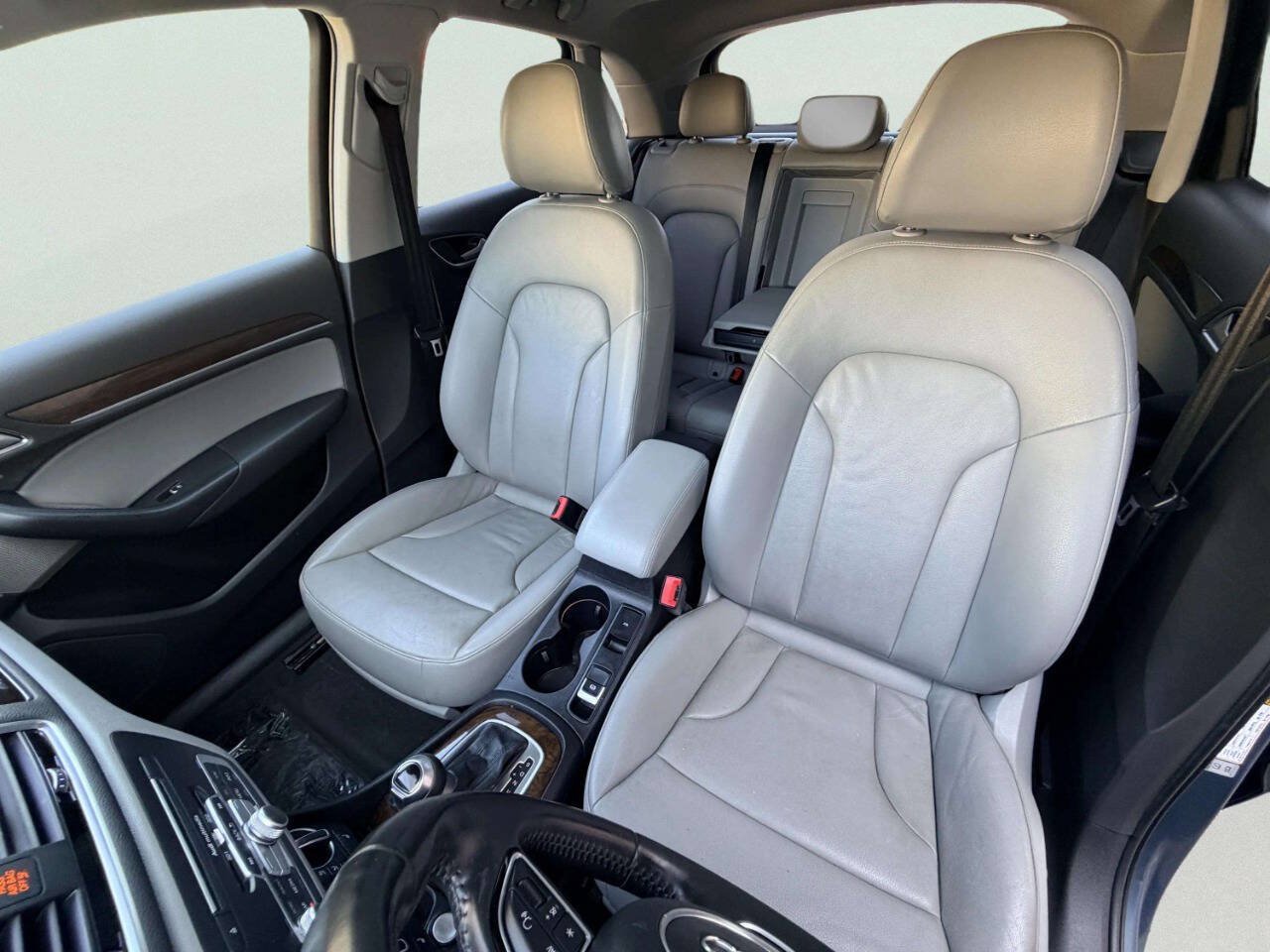 Used 2016 Audi Q3 2.0T Premium Plus w/ Technology Package AWD/4WD image 19