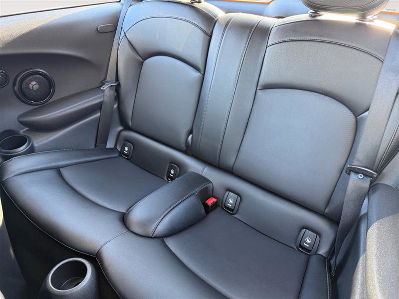 Used 2016 MINI Cooper S FWD image 15
