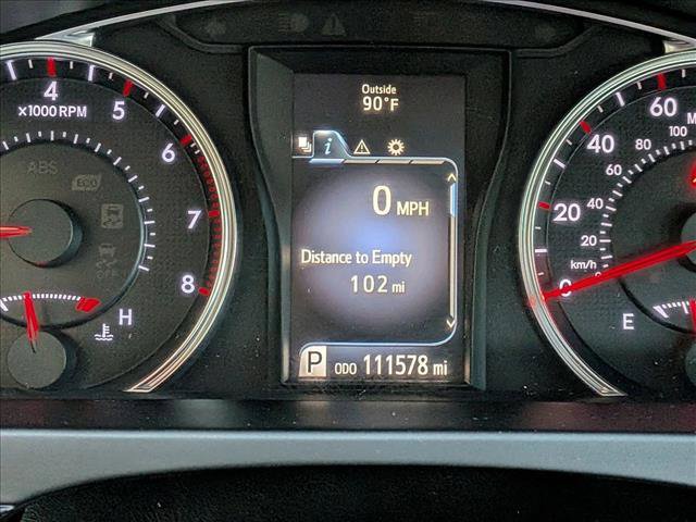 Used 2016 Toyota Camry SE FWD image 11