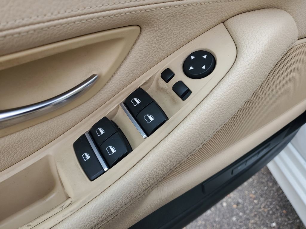 Used 2016 BMW 528i xDrive Sedan image 22