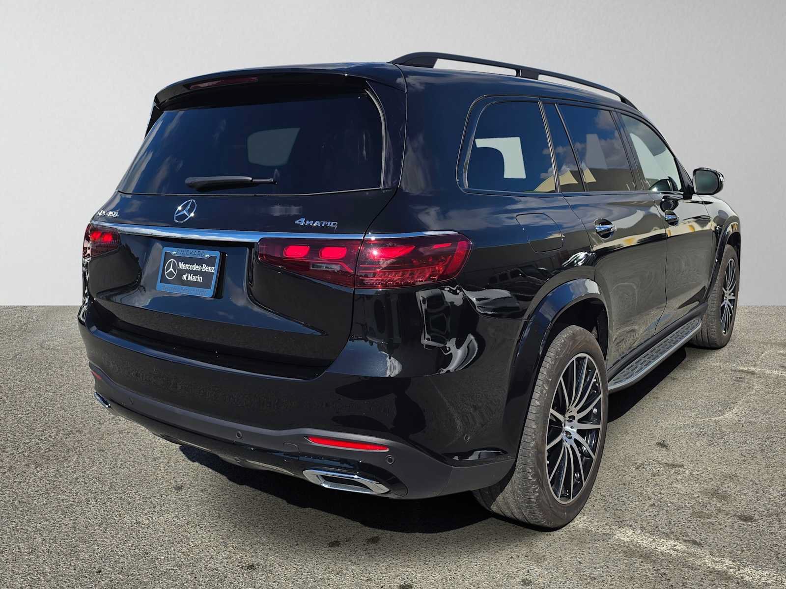 Used 2026 Mercedes-Benz GLS 450 4MATIC image 6
