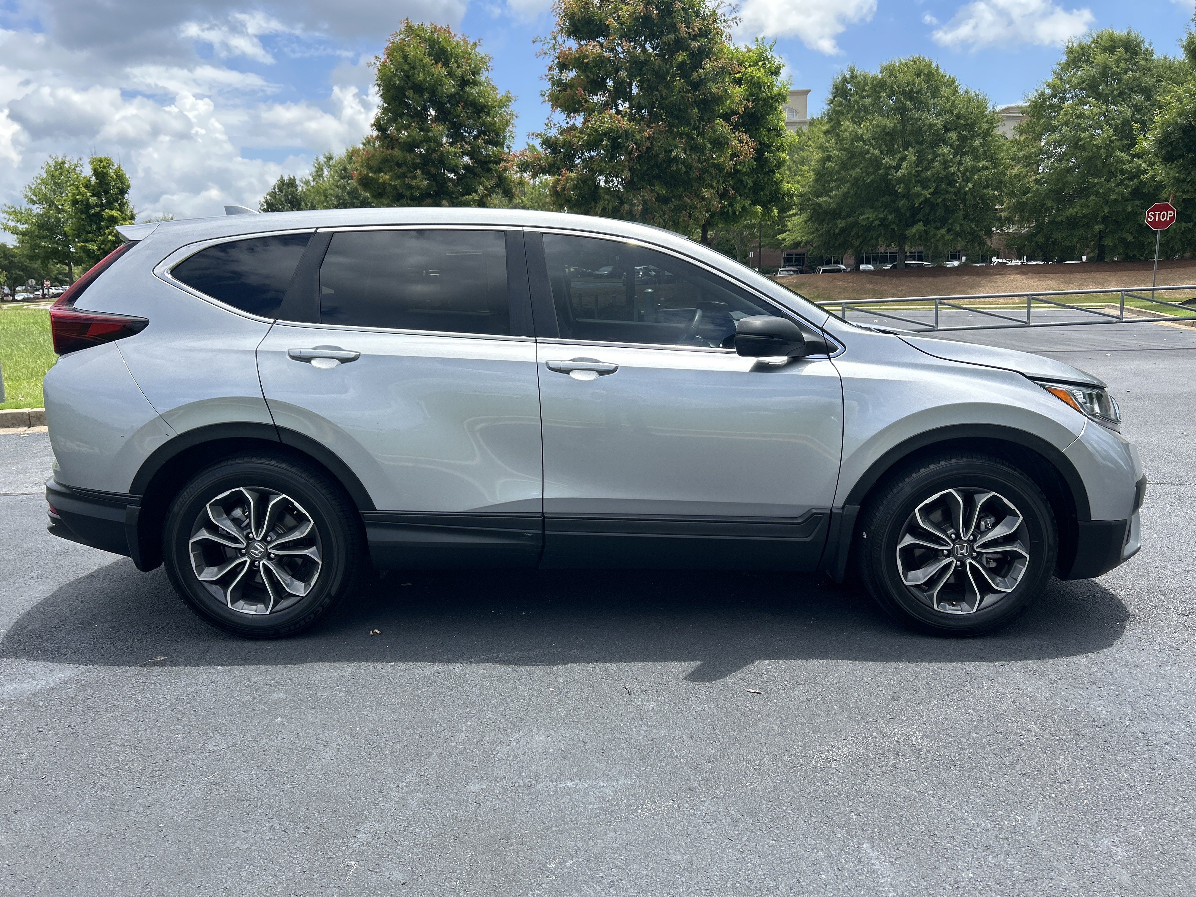 Used 2020 Honda CR-V EX image 10