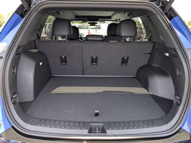 New 2026 GMC Terrain AT4 w/ Convenience Package III AWD/4WD image 12