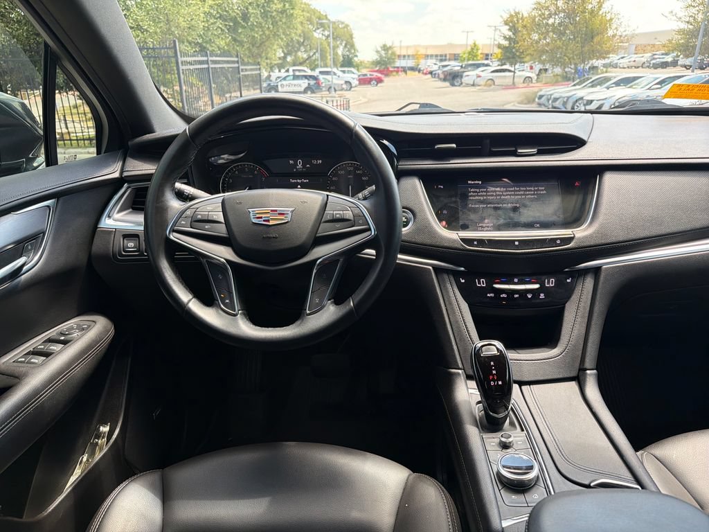 Used 2021 Cadillac XT5 Luxury w/ LPO, Floor Liner Package FWD image 30