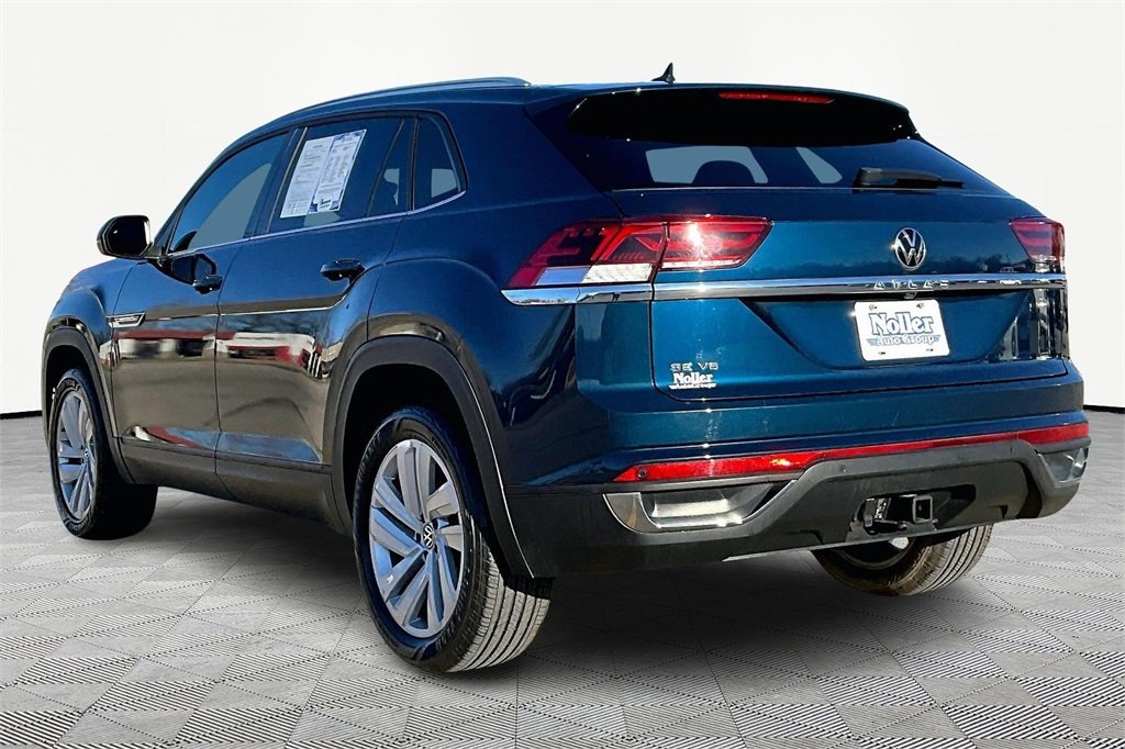 Used 2023 Volkswagen Atlas Cross Sport SE w/ Panoramic Sunroof Package image 13