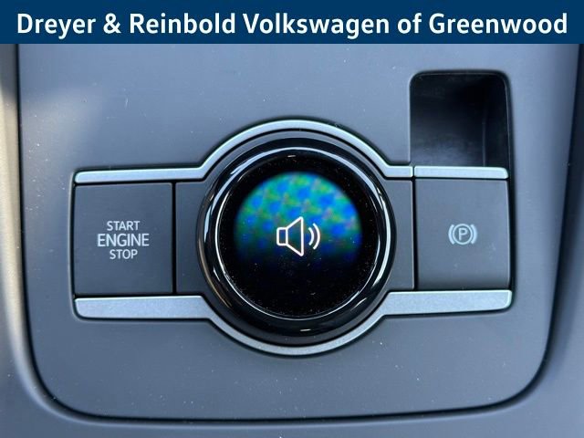 New 2026 Volkswagen Tiguan SE R-Line image 19