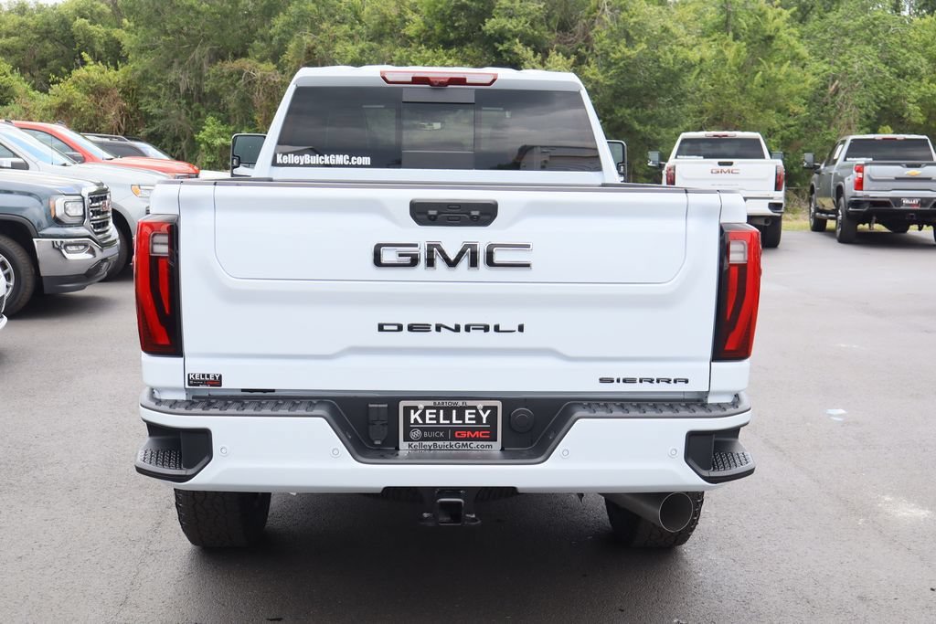 New 2026 GMC Sierra 2500 Denali Ultimate w/ LPO, Black Badging Package AWD/4WD image 6