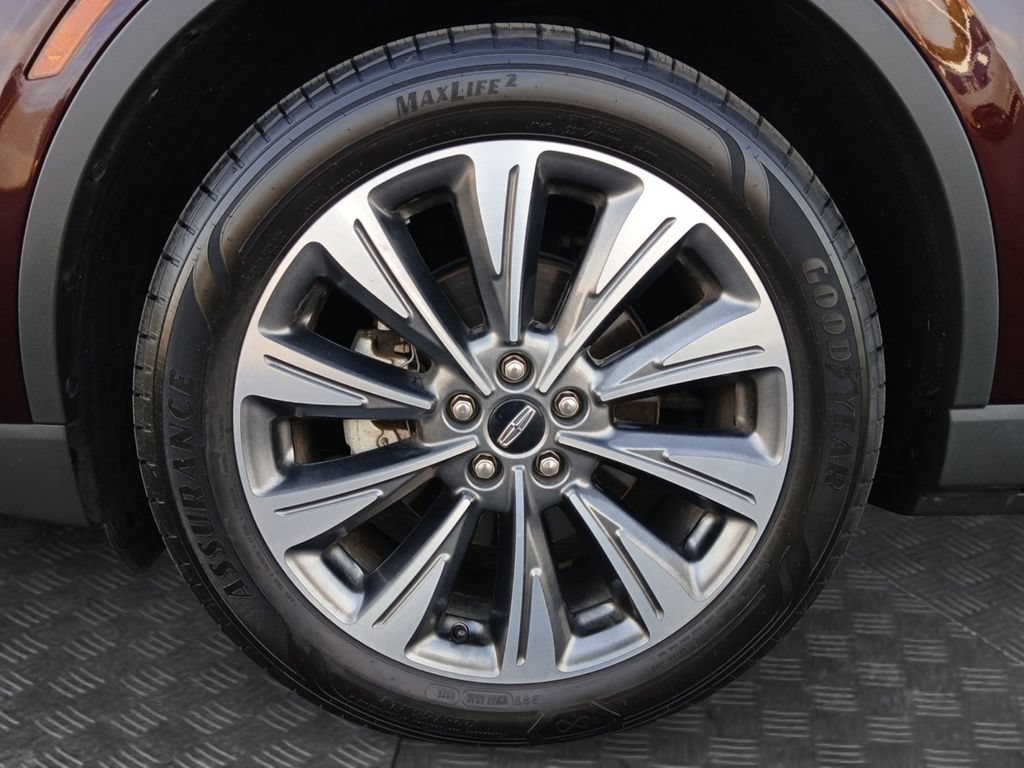 Used 2020 Lincoln Corsair Reserve FWD image 22