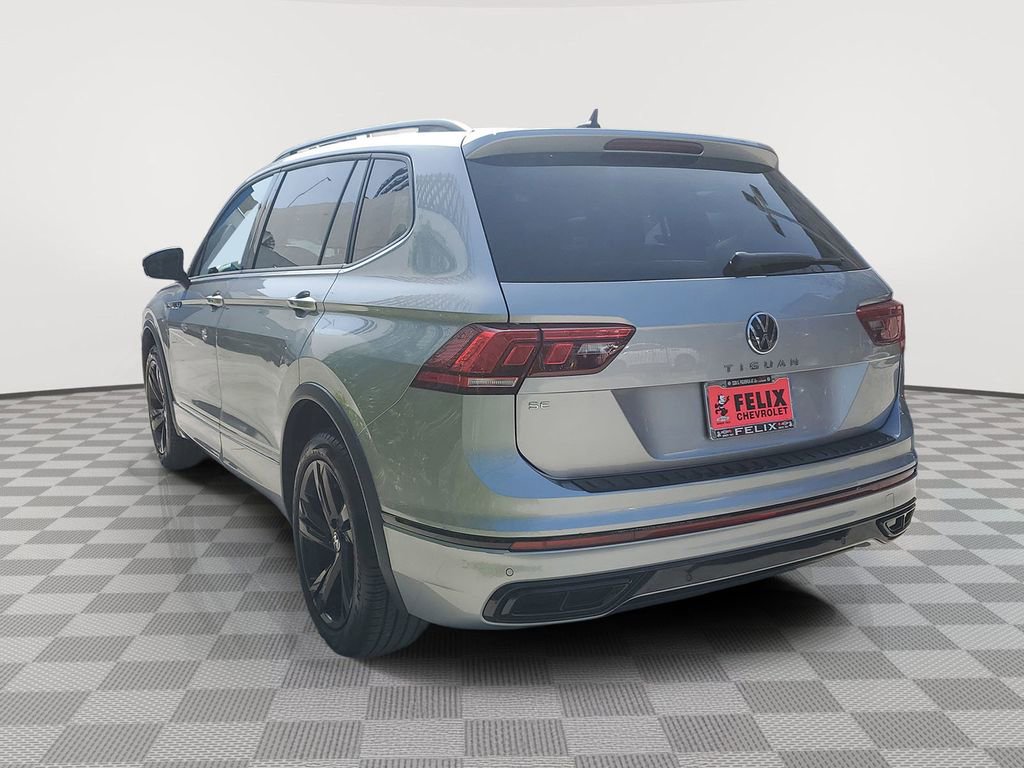 Used 2023 Volkswagen Tiguan SE R-Line image 4