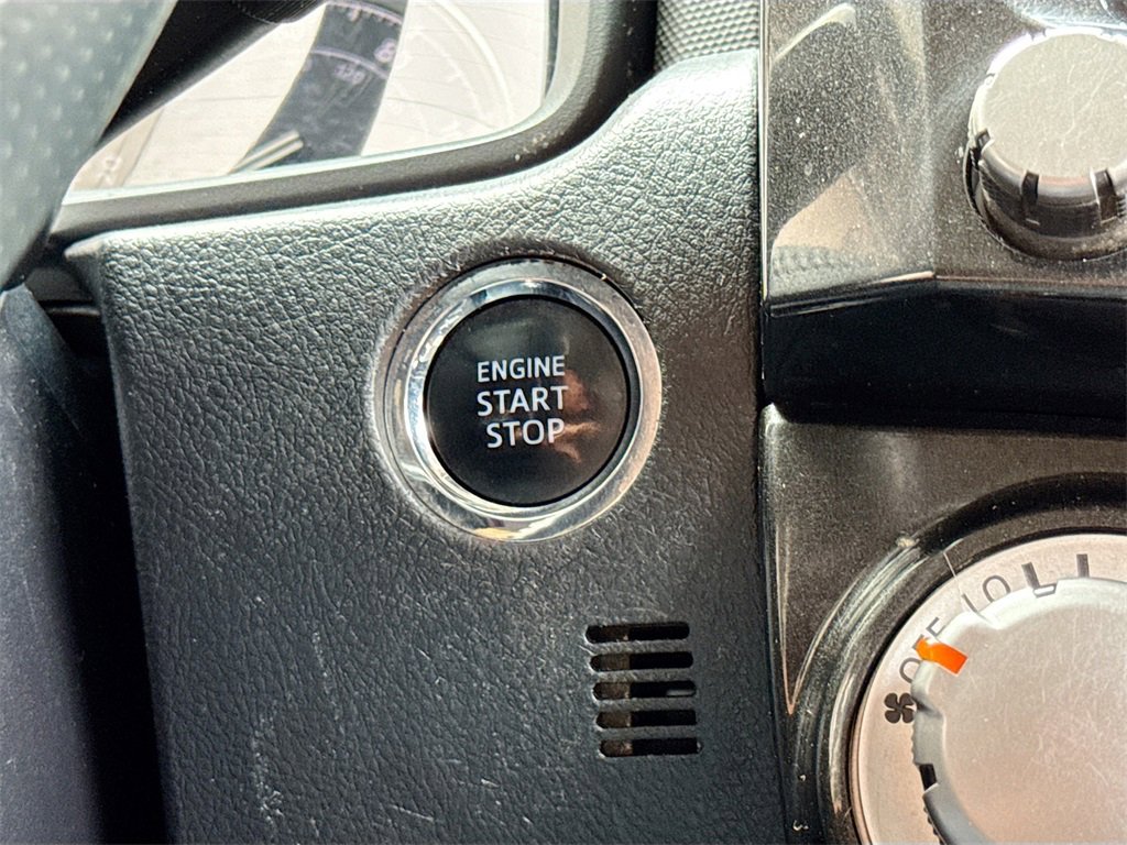 Used 2021 Toyota 4Runner TRD Off-Road image 22