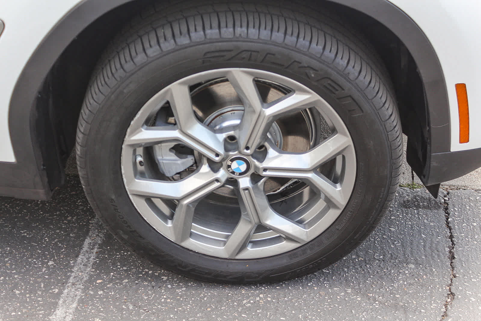 Used 2023 BMW X3 sDrive30i w/ Convenience Package RWD image 9