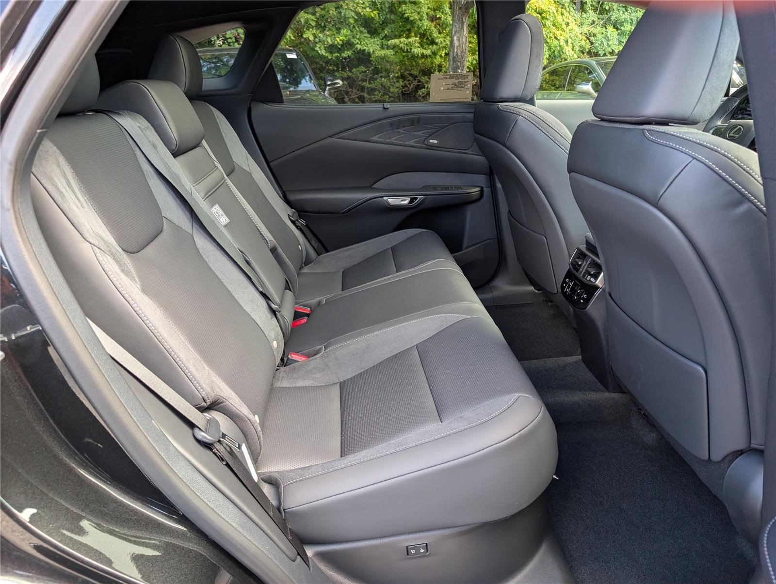New 2026 Lexus RX 350 AWD w/ Convenience Package image 8